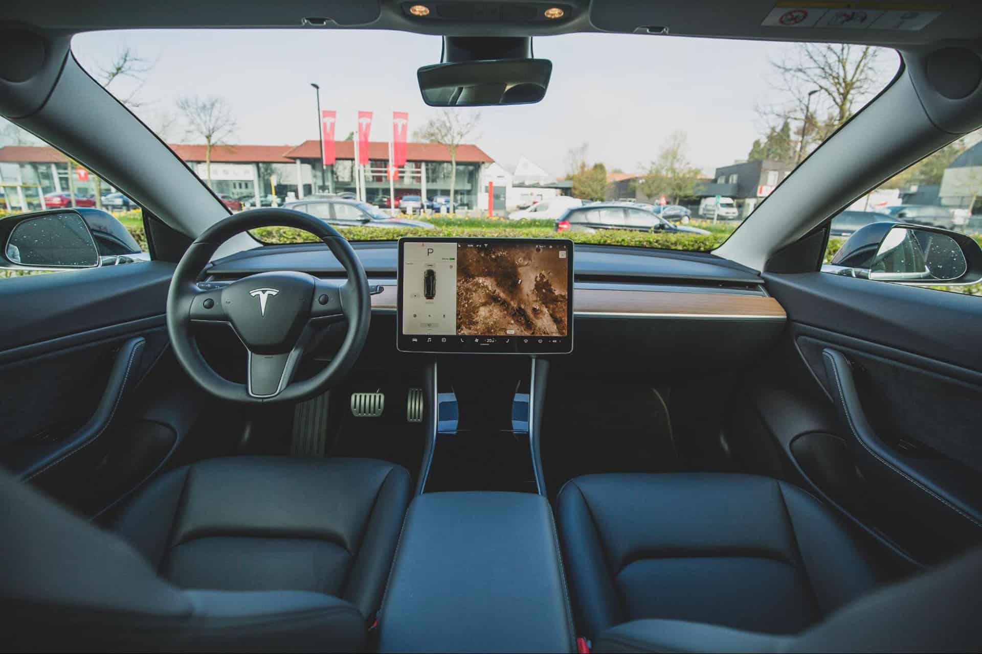 Examining Autonomous Car Accidents and Statistics | Lee, Gober & Reyna